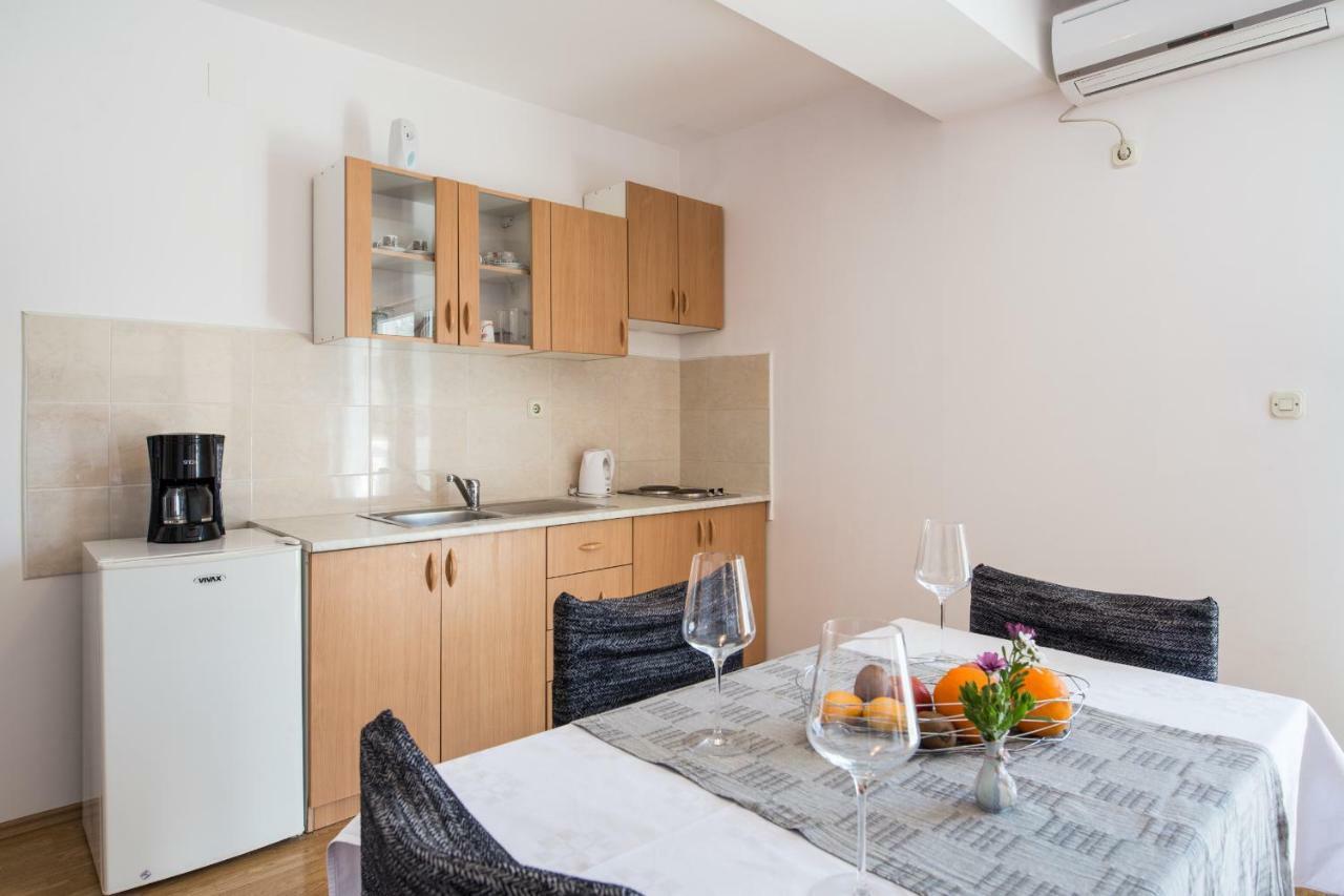 Apartments Barbir Ploce  Eksteriør bilde